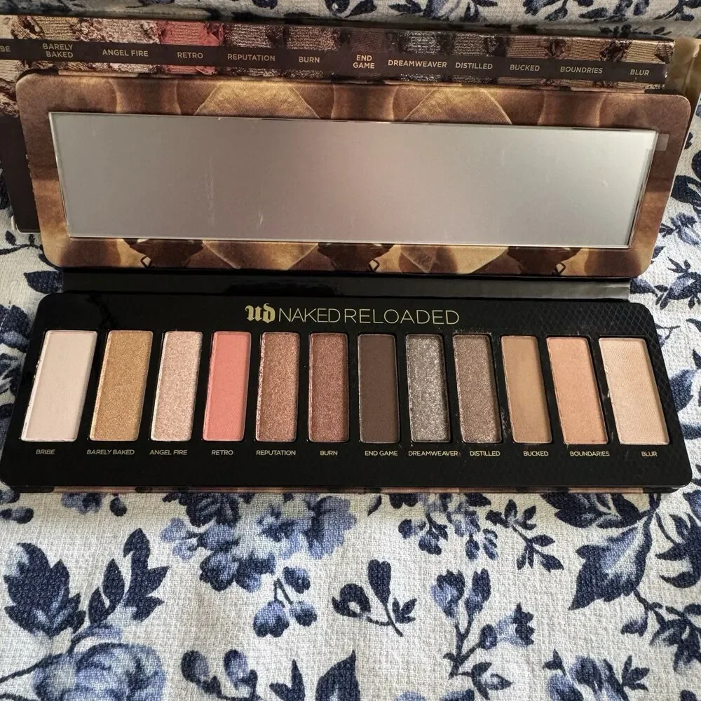 Urban Decay Naked Reloaded Eyeshadow Palette 12 Shades - NIB